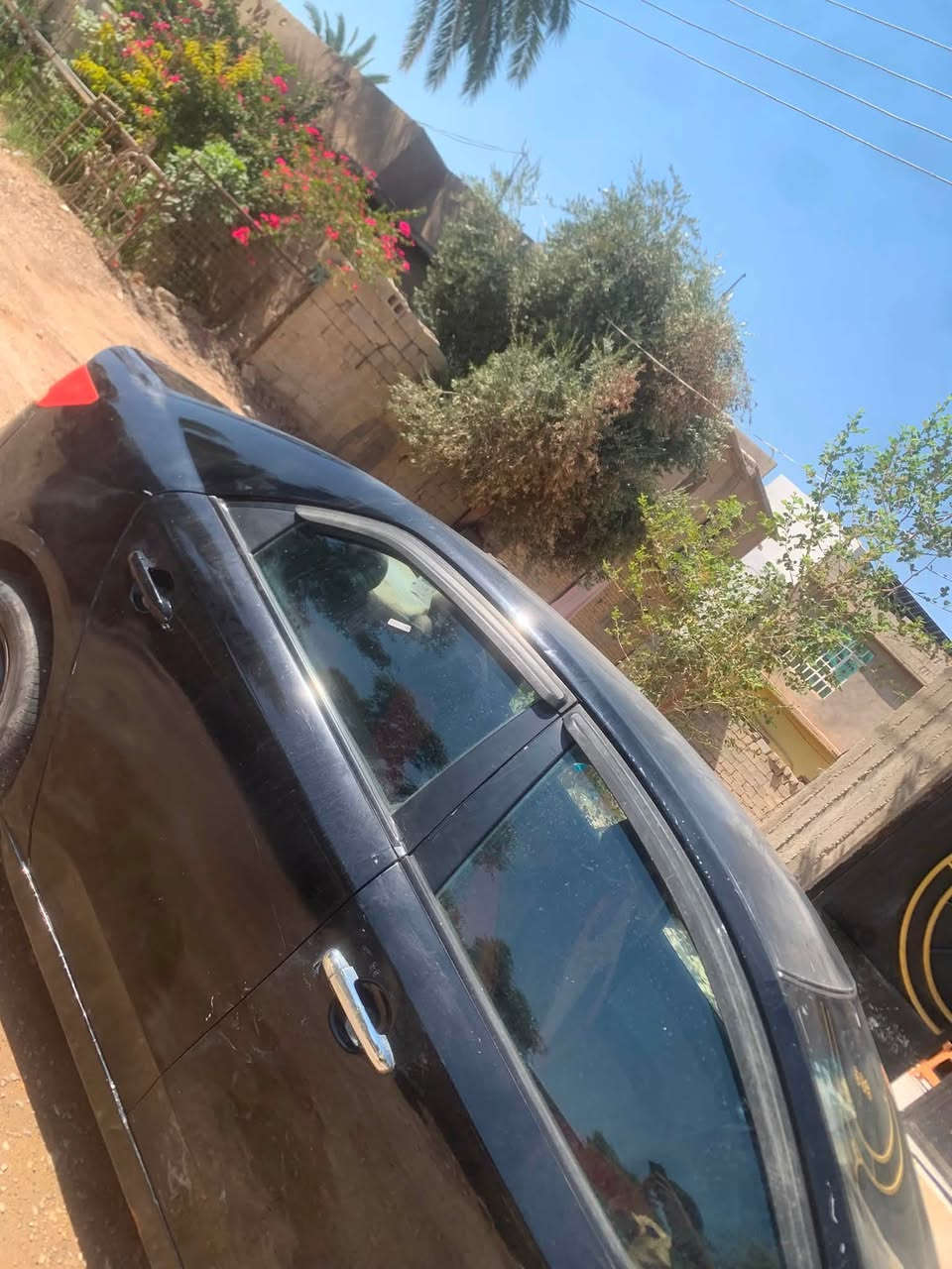 سلام عليكم فورتي 2010محرك٢٠٠٠دوش بيها أربع قطع صبغ أبيع حزام سعر75 وبيها مجال ***********

