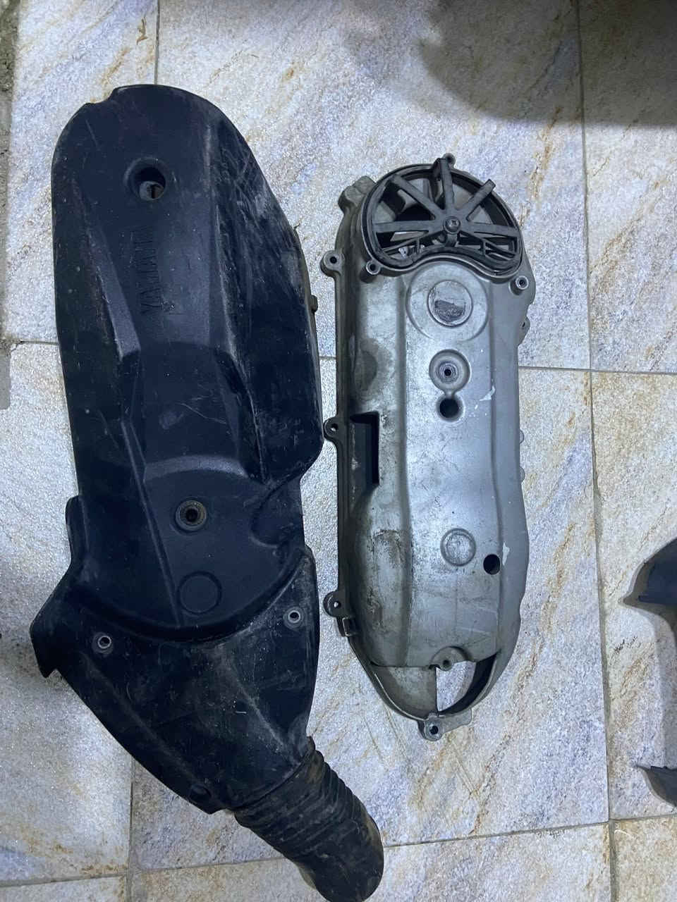 سلام عليكم سودات ماكس بوليس للبيع وقبق كلجات مال سكنس جبلي السعر خاص مكاني بغداد الدوره ماعندي توصيل الرقم***********
