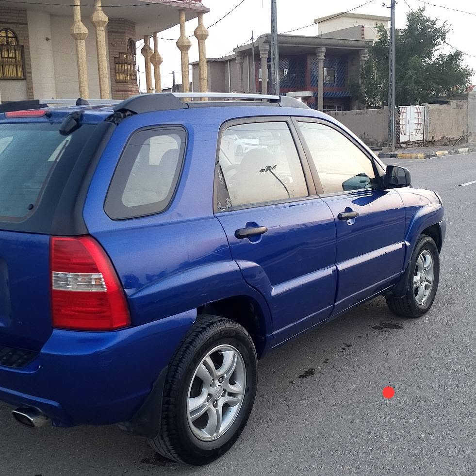 السلام عليكم كيا سبورتج خليجي بغداد الدولي باسمنا مجددا سنويه وهزة حجم المكينة (2000) مكينه وكير وتبريد مكفولات غرفه جديدة تخم تاير صدر امامي خلفي مكفولات منظومه صيانه شامله للسيارة صبغ قطعتين والسونار مرفق بدون دواخل ونصف قبق صندوق ونصف جاملغ خلفي الاتصال على الرقم الموجود *********** الصويرة, واسط
