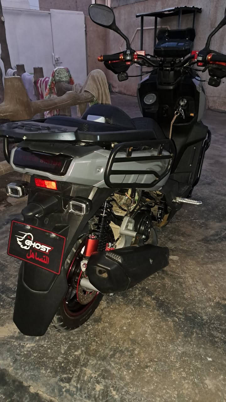 للبيع
فول موصفات 
سعر مليون
***********
