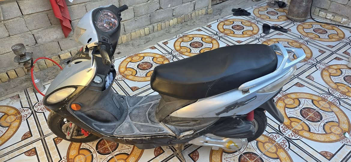 دراجه كامكو جيفور #السعر 350 /*********** مكاني سوق الشيوخ حي العسكري
