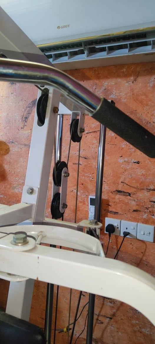 سلام عليكم هذا الجهاز للبيع السعر 250وبيع مجال للشراي للاستفسار الاتصال او مراسلت الرقم عن طريق الواتساب ***********
