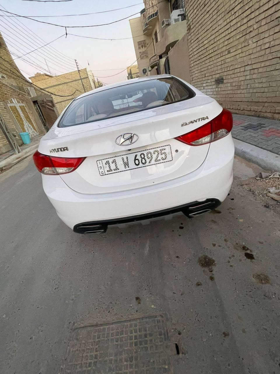 سلام عليكم 
النترا خليجي موديل 13 السياره مكفوله كفاله عامه محرك كير مكفولاات رقم بغداد دولي هزه جديد شرط التحويل العنوان كربلاء 
رقم الهاتف 
***********
***********
انا مكلف بل نشر وهذني أرقام صاحب السياره
