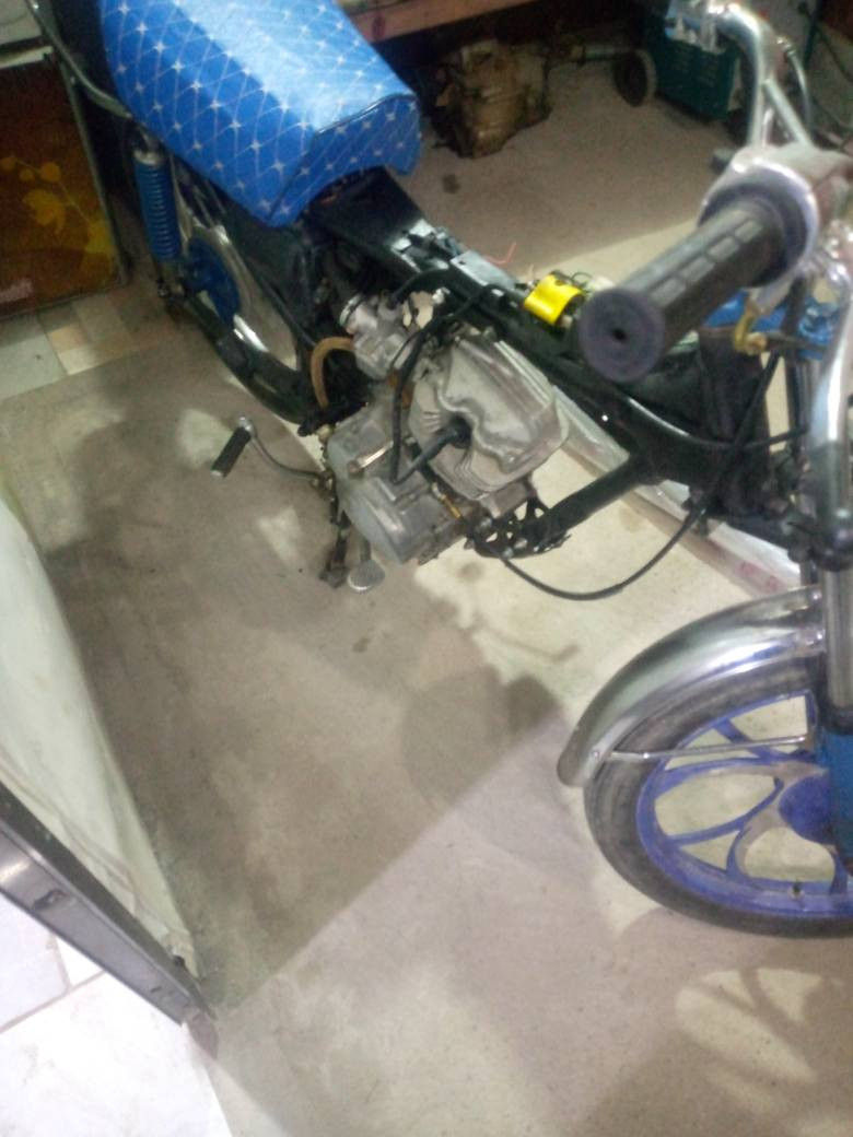 السلام عليكم دراجه تعمير ما باقي بس تانكي و شغل البيع بسعر 500 وراق بصره 7 ورقات موديل 17 مكاني بل عماره مركز و هذا رقمي *********** وبي واتساب موجود موجد  خاص علا فراغي و عمارة, ميسان
