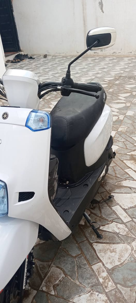 موطور للبيع كله شغال شرط اخو جديد سعر 950وبي مجال رقمي ***********
