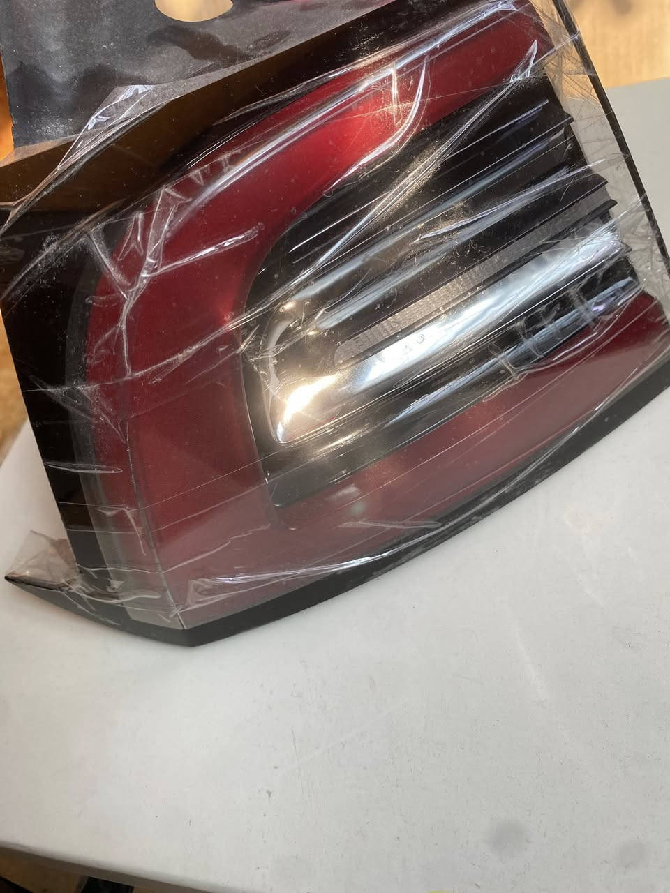 يتوفر ادوات تسلا عام بلادي وتجاري
تفصيخ /جديد لكل الفئات بموديلاتها3/y/x
-برمجة عقل كارت بدل تالف بدل مفقود كارت احتياط رسمي 
-فتح بطاريه مقفوله كراش
-برمجة  وتبديل عقل ايرباك ومسح الكراش
-تصليح حزام مقفول مع اطفاء اضواء الايرباگات بالكامل 
-ادوات صدر امامي خلفي y/3
-ويل كب y/3
-دعاميات امامي خلفي ودرع دعاميه وسماعات
-درع دعامي امامي خلفي
-بك لايت اشاره حمره وصفره تفصيخ وجديد مازدات اصلي وباسعار تنافسيه ويتوفر تجاري حسب رغبة الزبون
-كارت تسلا اورجنال 
-يدة باب تسلا الاصلي مع الكينون والحساس
-مكينة جام امامي كامل تفصيخ مع توفر ماطورات 3/y/x
-بطانة جاملغات امامي وخلفي y/3
-بطانة باب كامل مع التحكمات
-حوض امامي y/3
-جسر دعاميه امامي خللفي y/3
-حساس تاير /حساس ايرباك /حساس دعاميه
-ارضيات تسلا كوالتي جداً جداً عالي 3/y يتوفر تقم كامل للموديل ٢٥/٢٤ الهايلند
-ماء راديتر مطاابق لمواصفات تسلا العالمية مع توفر تبديل ماء المنظومه بالكامل 
-يتوفر تبديل راديتر وراديترات تفصيخ3/y
-يتوفر كافة اعمال الادامه والصيانه والبرمجه والتصليح على ايادي خبراء اختصاص تسلا 
-اكسسوارات داخلي وخارجي
-فلاتر تبريد داخلي خارجي y/3
-ارضيات y/3
-بردة سقف بانوراما y/3 كهرباء وعادي
-صيانة وبرمجه وفتح العقول 
-فتح كراش وتصليح البطاريات الكبيره والصغيره
-تبديل وتصليح وبرمجة الايرباگات على ايادي خبراء اختصاص تسلا 
-ماطور x/s/y/3 متوفر مع العمل او بدون مع ضمان العمل والتشغيل
للتواصل ماسنجر 
اتصال ***********
واتساب ***********
يتوفر توصيل لكافة محافظات العراق 
يتوفر صيانه موقعيه وبرمجه اونلاين لمحافظات العراق كافه
حصريا ًتتوفر لدينا خدمه استلام السياره على حادث امريكا وتسلم جاهزه للزبون
TES
