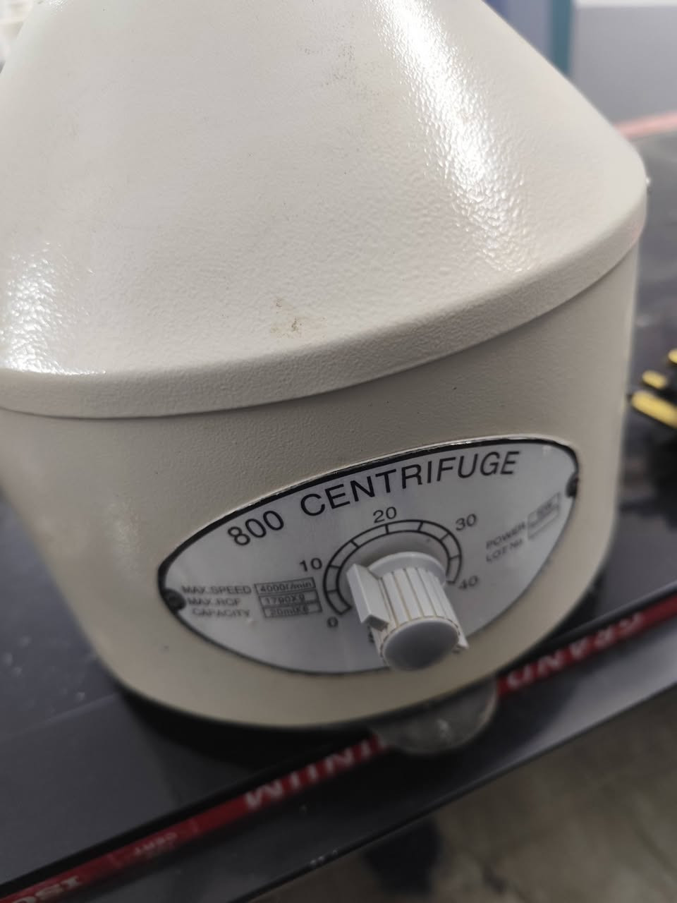 أجهزة مختبر للبيع للتواصل اتصال وتساب ***********
