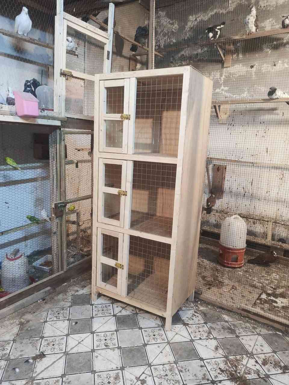 كنتور 3باب صاج تزكام ارتفاع220في عرض متر و80نزال 60معاكس 4ملم شغل درجه اولى  السعر 35
***********
