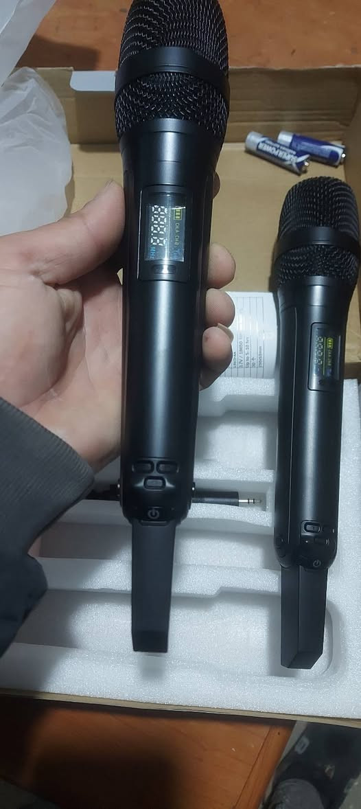 رمضان كريم على الجميع  مايكات وايرلس للبيع جدد غير مستخدمات متوفر توصيل


**إذا كنت صاحب هذا الإعلان وتريد حذفه لأي سبب، رجاءا أرسل رسالة إلى الدعم الفني**