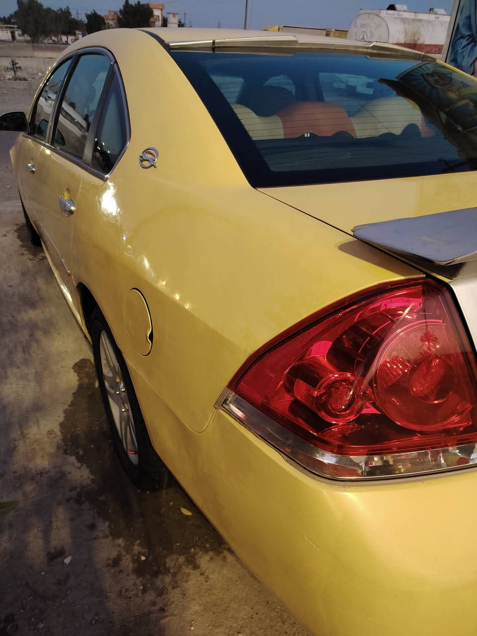 للبيع السعر ٧٥ للاتصال ***********/***********
