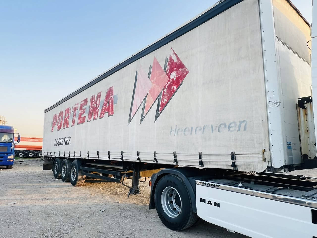 مان موديل ٢٠٠٥ حجم مكينة ٤٨٠انجكتر فول موسفات سبلت سلاجة اتوماتيك رتايدةر 
صنوية جديد ٢٠٢٩ مكان سيارة كلار تايرات جديد سعري ١٩٠ بي مجال  ***********
