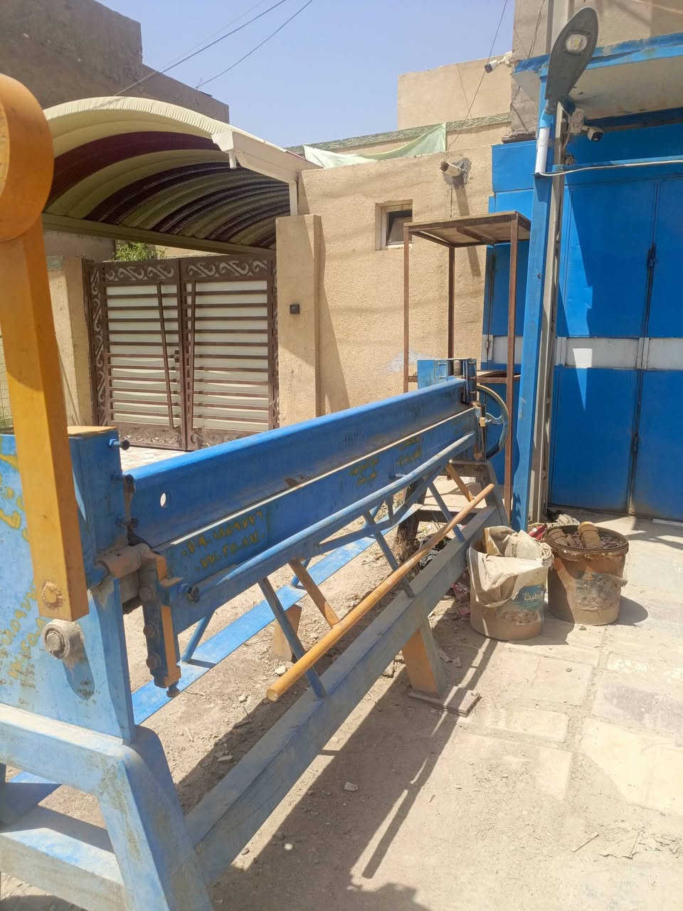متوفر للبيع معواجه مترين ونص 
وطبر 
***********
