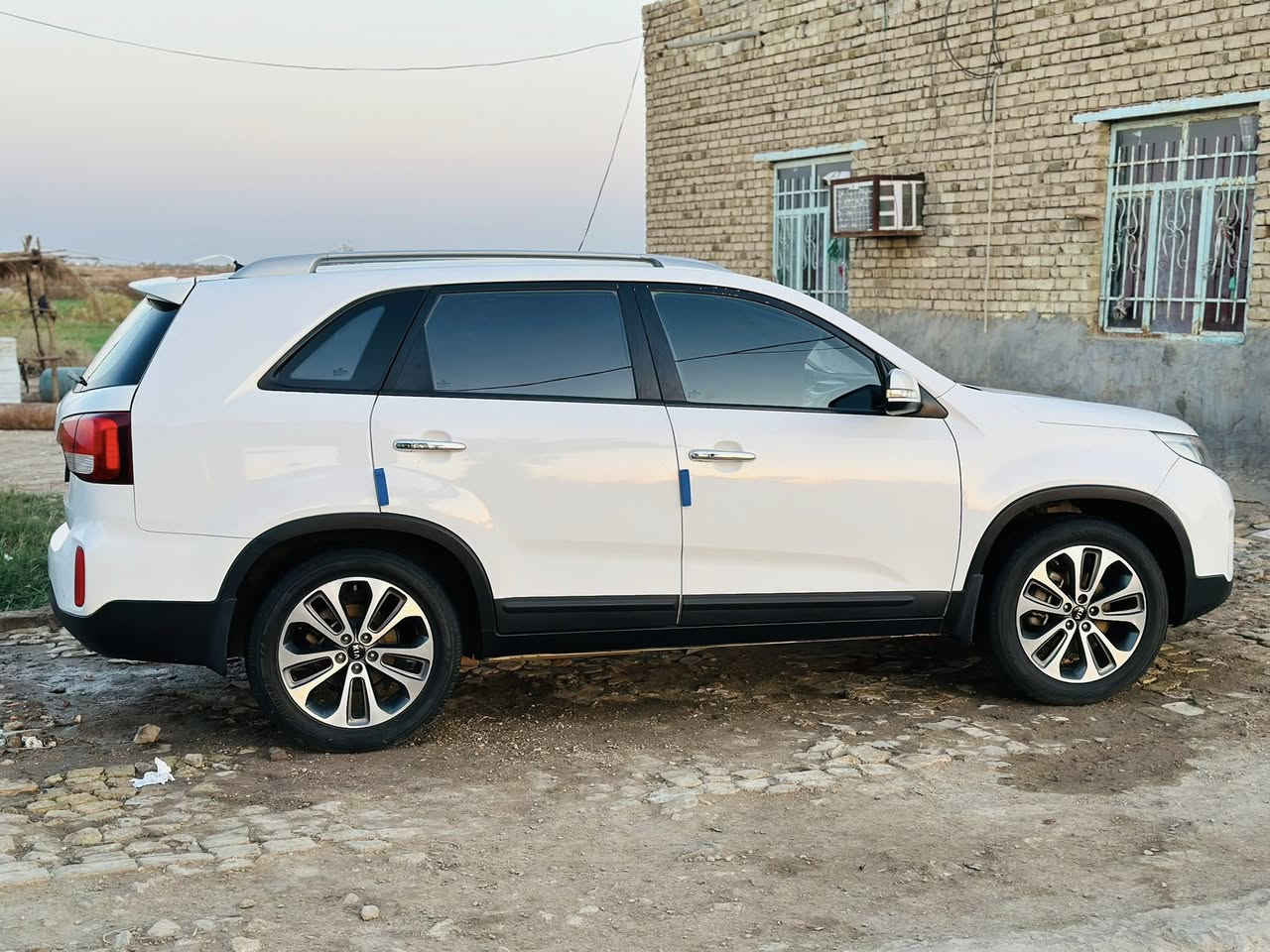 للبيع او المراوس
سلام عليكم

سورنتو 2014 خليجي رقم اربيل الجديد بسمي 

ماشية 90 الف اصل السيارة جديدة بمعنى الكلمة 7 راكب

4 سلندر مكينة معله كازكت كير حدادية شرط السيارة كفالة عامة ا 

مواصفات بصمة تبريد 3 قطع

السيارة ماناقصها برغي وبلعافيه عل ياخذها  

السعر 175$ وبيها مجال

مكاني الديوانيه الحمزة الشرقي ***********

***********
