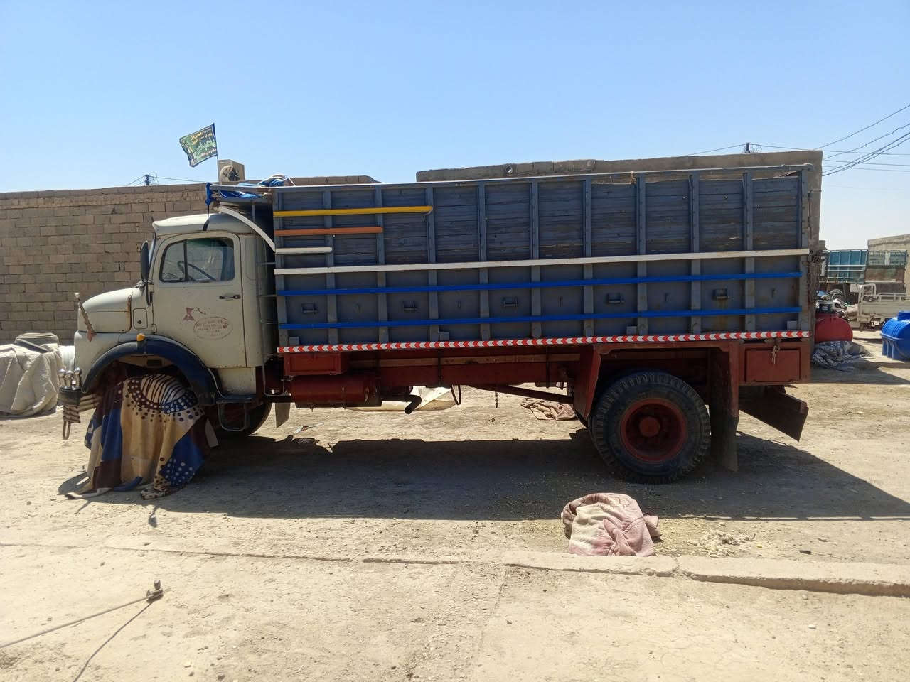 ابو اردين ٦  الرقم الناصرية الموديل 80    مكلف بالنشر الاستفسار عل ***********

