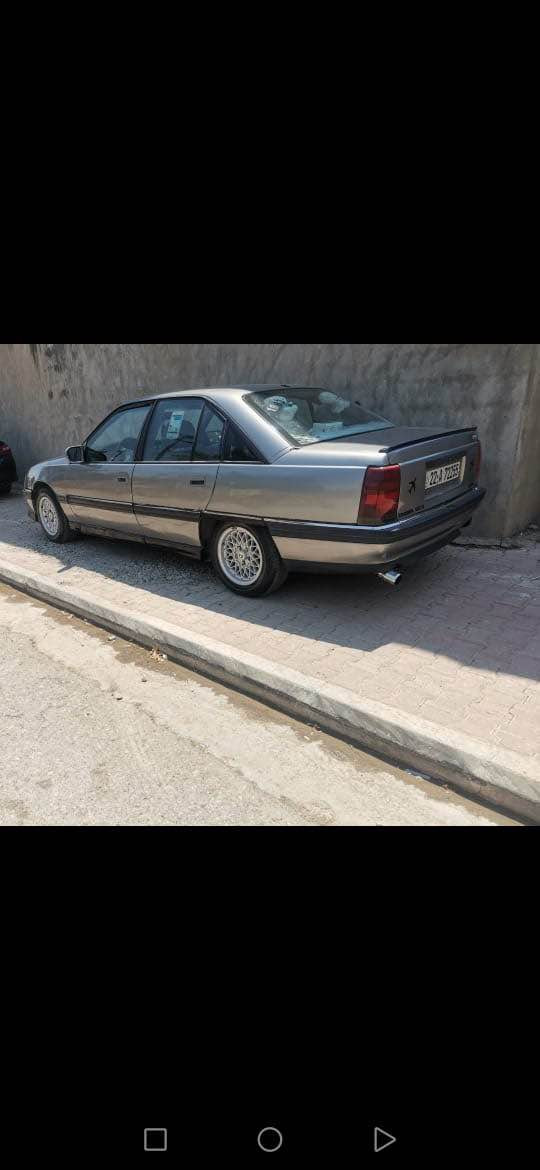 ماشااللە لە مالی ھەموو لایەک

ئوبل ئومیگا ١٩٩٣  فول فولە  گیر عادی مالی دوستە ھەموو گیانی بەشەرت بێ تەقەو رەقە تەحویل ئەکەم ھەرکات ویستت 

سعر٤٤ مەجال غەرامەش ھەرچەند بوو دوای مه عامەلە بۆت ئەگەرێنمەوە 

ژمار /*********** السليمانية, العراق
