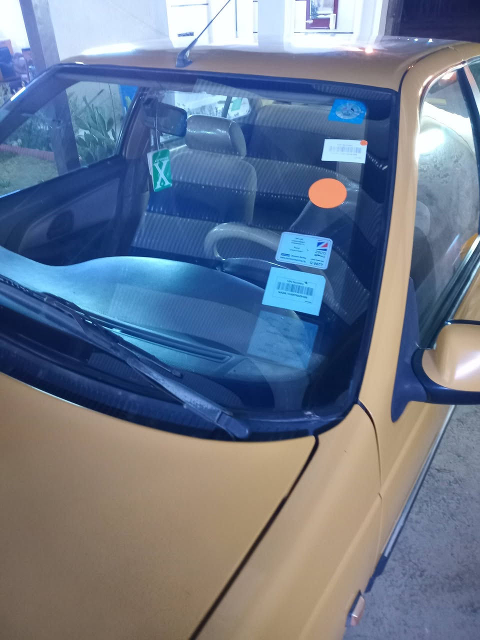 السلام عليكم سيارة بيجو أكد 2015 نظيفة تكسي تحويل مباشر كبل للشارع مناقصه شئ كلشي شغال بيها السعر 45 ورقة وبيها مجال العنوان بغداد الدورة هور رجب  منتصف سريع الدورة يوسفية الجديد ***********
