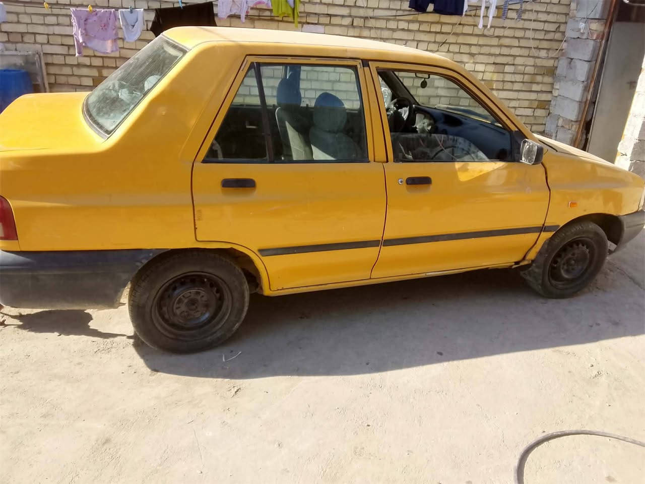 سايبا 2015كير مكينة بحيس شواصي جدد منيدك لشارع ما ناقصة برغي سيارة مال عيشة للبيع راعيهة ما واصلة سنوية عندي اصلية اتكفل سرقة وعشار مكاني بغداد زعفرانية *********** السعر 18بيهة مجال
