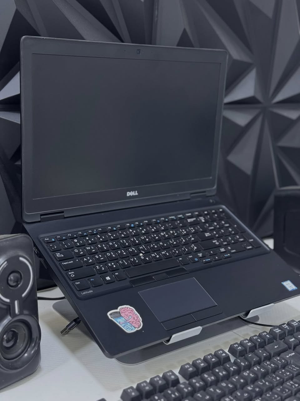 لابتوب DELL CORE i7  7th Gen نضيف للبيع للأستفسار *********** او واتساب
مكاني بغداد
