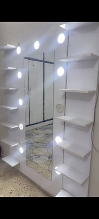 مرايه • رفوف • اضاءة