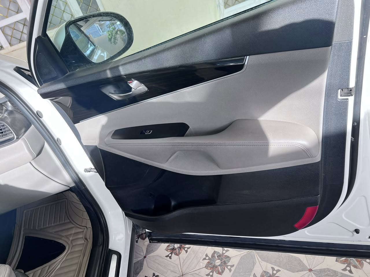 السلام عليكم
سورنتو 2018 فول عده البنورامه سته سلندر سبعه ماشي 126  صبغ فقط ربع الجاملغ المامي اليمنه ومصوره عندي ضربهه باب البيت وصبغته شبر بلجاملغ المامي اليمنه  فقط ومشر عليه بلمنشور مكينه مفتوحه بس مكفولف لاتنقيص ولا تبخير مكفوله من التنقيص والصوت والتبخير كير مكفول رقم بغداد بسمي السعر 230وبيهه مجال***********
