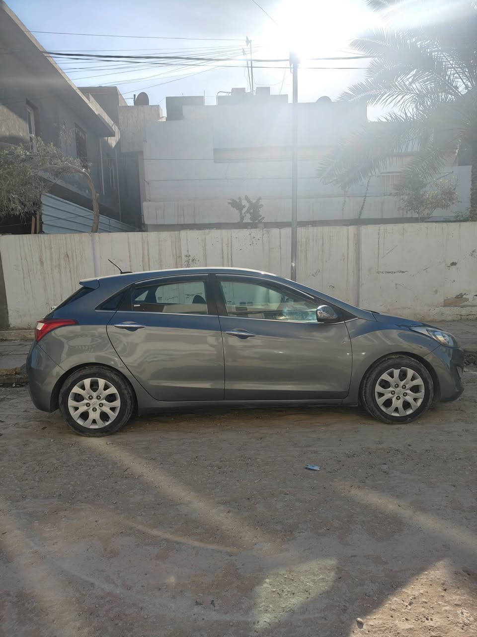 سياره النتره اجباك موديل 17 لون رصاصي السياره صبغ حزام وبيه طخه بل لغد السياره تعرضت الحريق بصيط بل ضفيره و تصلحت سياره نضيفه ما بيه شي  تحي تشوف وتفتر بيه امشي بيه 170 وشوف ضمان روح لبغداد ورجع
السعر بل خاص
سياره النتره اجباك موديل 17 لون رصاصي السياره صبغ حزام وبيه طخه بل لغد السياره تعرضت الحريق رصيط بل صغيره و تصلحت سياره نضيفه ما بيه شي  تجي تشوف وتفتر بيه امشي بيه 170 وتشوف ضمان روح البغداد ورجع
موبايل ***********
