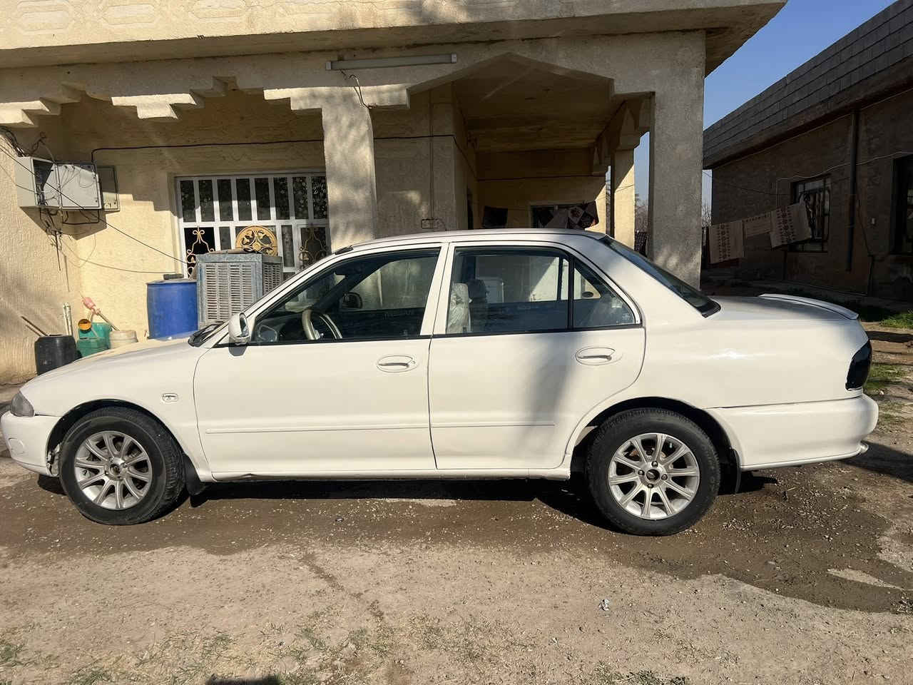 السلام عليكم للبيع بارتون موديل 2002 بغداد دولي مشروع وطني كير ومحرك شرط كهربائيات تخم تاير صدر امامي خلفي مصبوغه حزام للجماليه قماره بلاديه تحويل مباشر السعر 38 وبيه مجال حك الجيه للتصال عل الرقم *********** المكان بلد ناحيه يثرب السياره احلى من الصوره
