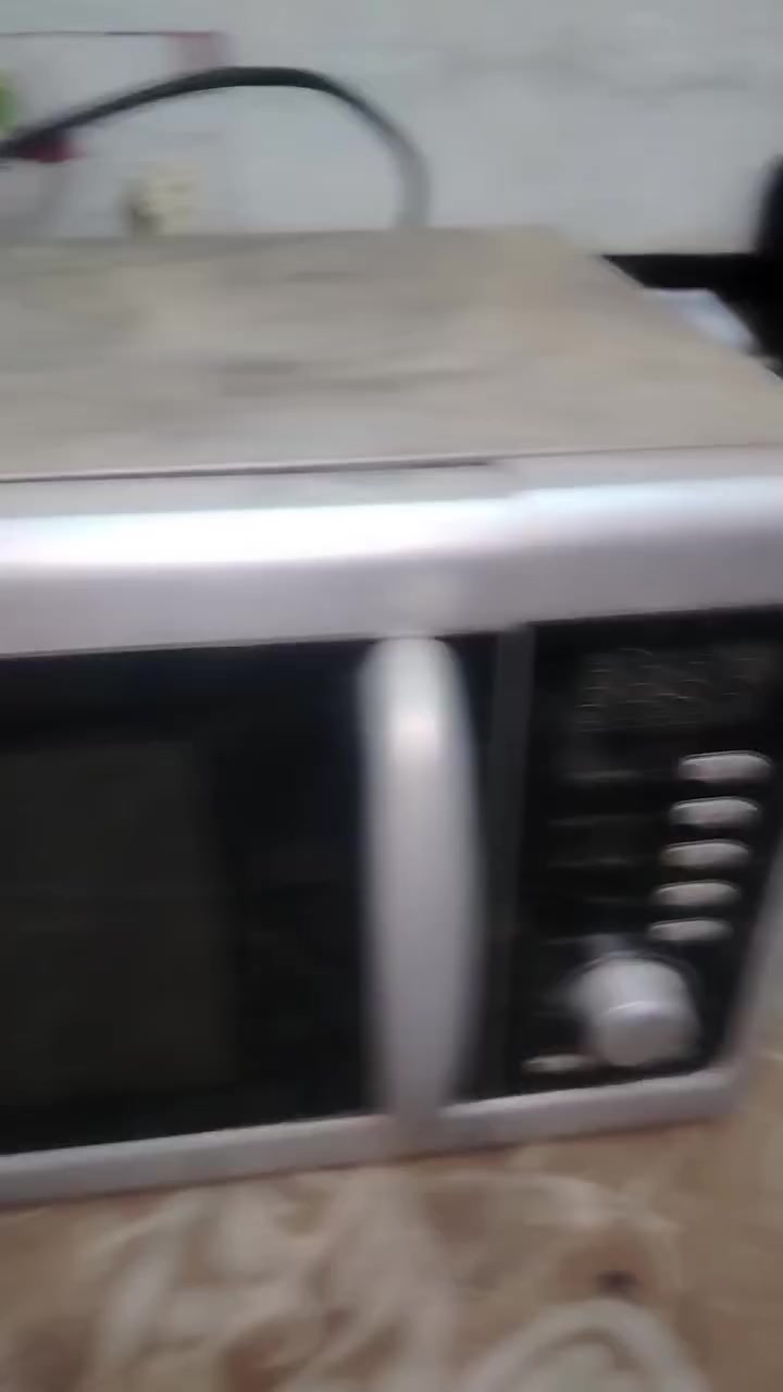 اوفن شغال وعل الفحص سعره ٥٠ الف وبي مجال


**إذا كنت صاحب هذا الإعلان وتريد حذفه لأي سبب، رجاءا أرسل رسالة إلى الدعم الفني**