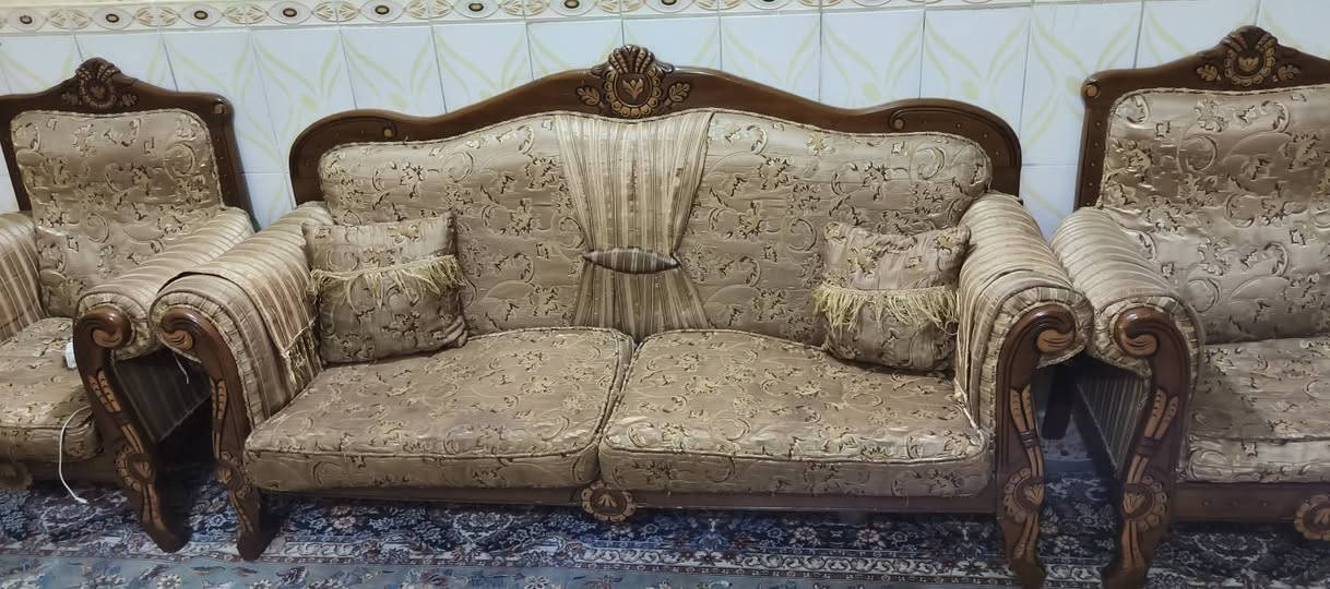 تخم 14مقعد خشب زان مصري نظافه شوف عينك خوشات وسفريات وياه 
سعره 425 مكان بغداد المعامل


**إذا كنت صاحب هذا الإعلان وتريد حذفه لأي سبب، رجاءا أرسل رسالة إلى الدعم الفني**