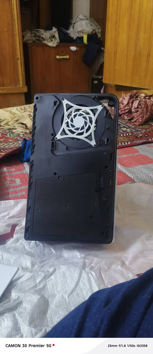 السلام عليكم بلي 5 سلم استعمال شهرين نضافه ١٠٠ بس كارتونه شوي كارتون مالته تعبان سعر 750 بيه مجال بسيط مكان بغداد توصيل مجاني بس بغداد رقم الهاتف ***********
