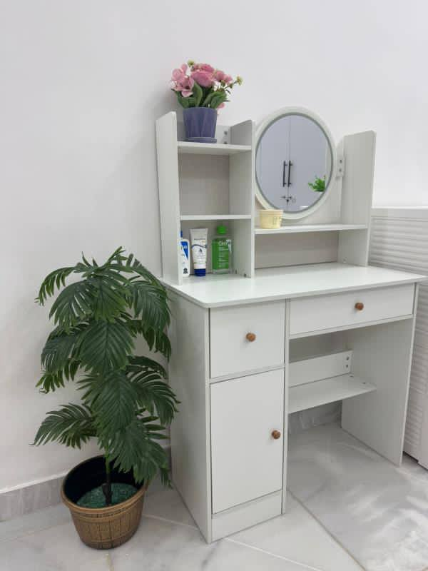 ميز توليت
♦️للحجز والاستفسار التواصل على الخاص
♦️يتوفر توصيل للجميع محافظات العراق


**إذا كنت صاحب هذا الإعلان وتريد حذفه لأي سبب، رجاءا أرسل رسالة إلى الدعم الفني**