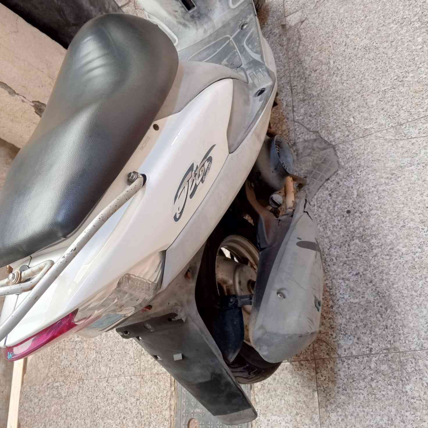 السلام عليكم درجه مامفتوحه مكفوله كربلاء سيف سعد الاستفسار راسلني خاص


**إذا كنت صاحب هذا الإعلان وتريد حذفه لأي سبب، رجاءا أرسل رسالة إلى الدعم الفني**