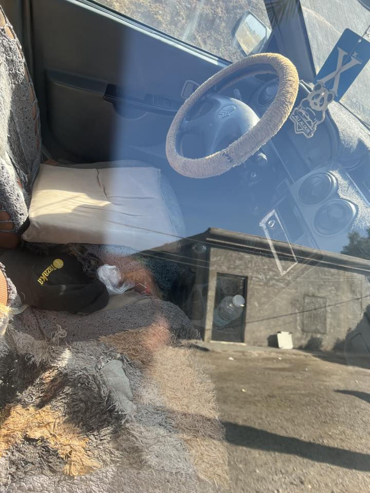 سايبا 12
السياره بسمي مكانه بغداد المحموديه

مستعجل على بعهه

السعر  18 وبيه مجال
***********
