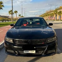 دۆج چارجەر 2018 مواسەفات SXT plus سەیارەکە یەک دەستە لە سفریەوە لای خۆ...