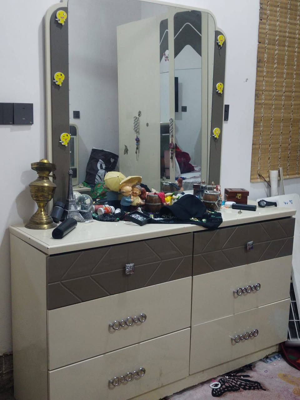 غرفه البيع سعر ٤٥٠ المكان البياع نضيفه


**إذا كنت صاحب هذا الإعلان وتريد حذفه لأي سبب، رجاءا أرسل رسالة إلى الدعم الفني**