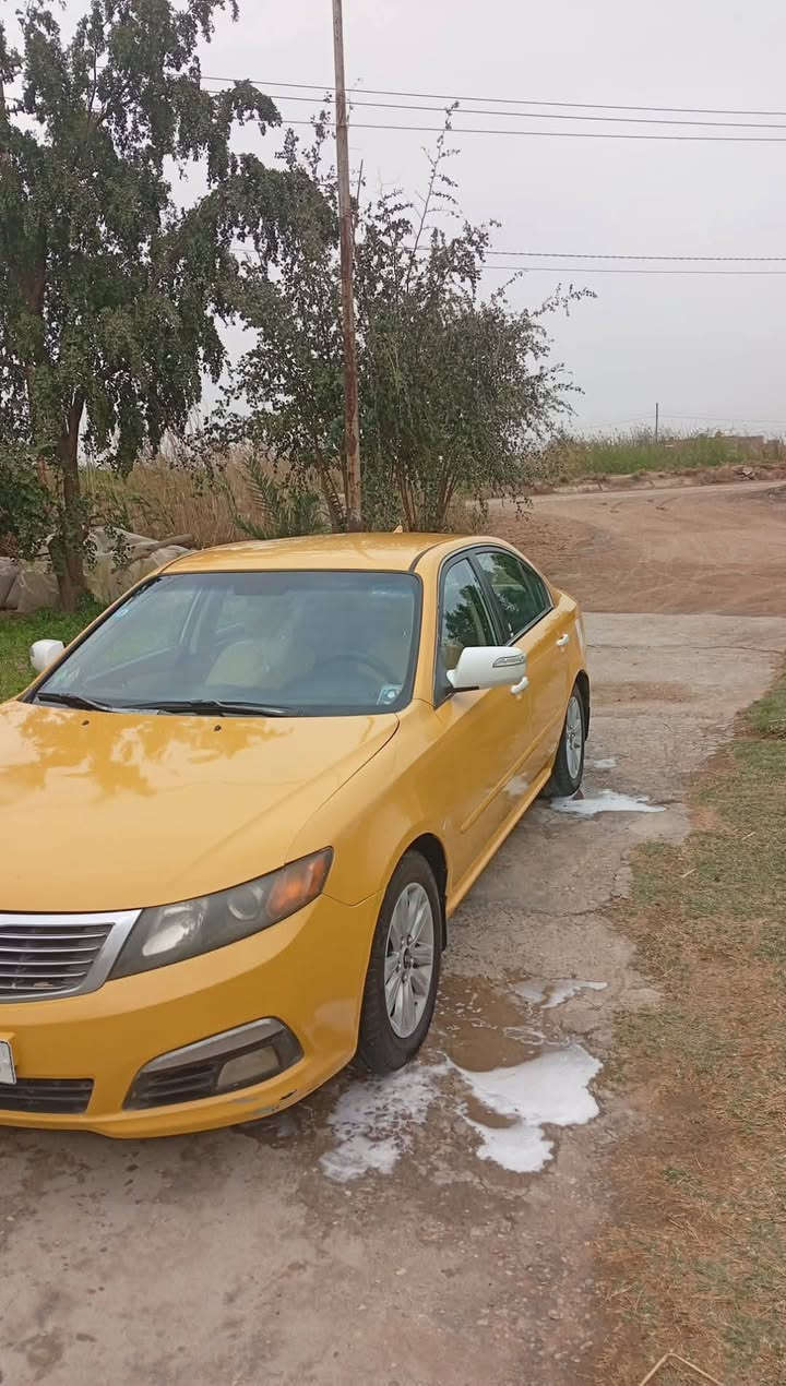 سلام عليكم كية وبتيمة
موديل 10وارد مريكي حدادية جديدة مكينة جديدة تبريد شقال ثلج طخم تواير جديد 
ضربة وارد جوة قبق لبانزين 
رقم بغداد دولي مكان ذي قار 
شطرة رقم راعي سيارة ***********
