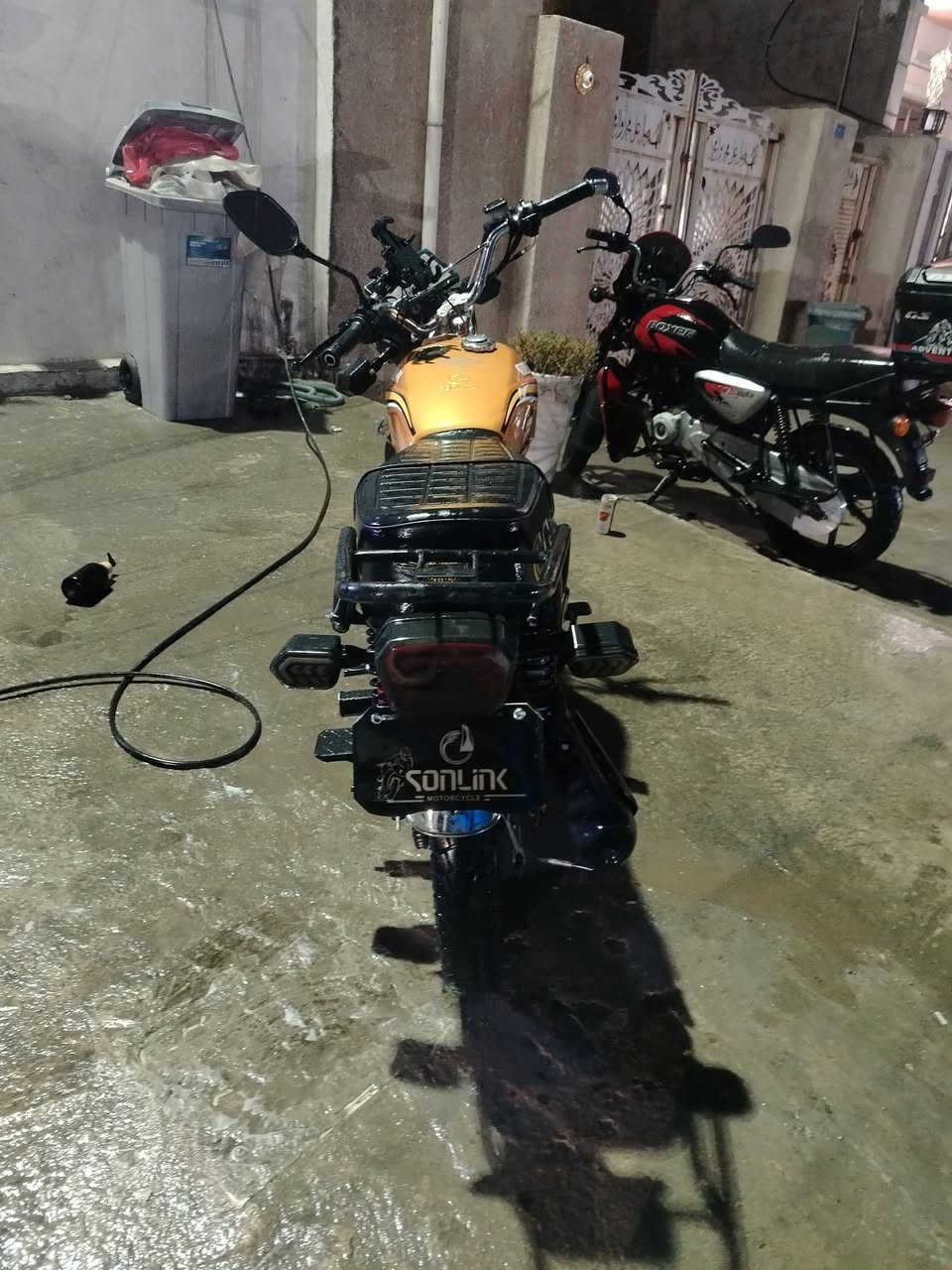 ايراني سولك مديل ٢٥ نقصه دبلات ولدشبول الد طافي اوراق كامله
السعر 700الف العنوان بغداد
***********
