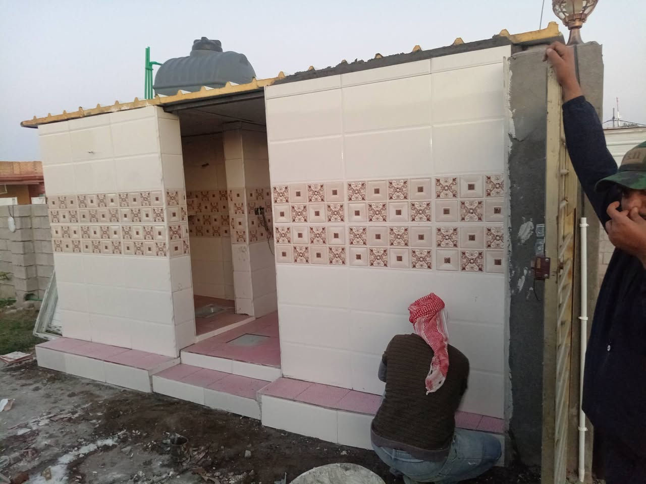 سلام عليكم خلفه سيراميك متفرغ تطبيك جدار ارضيات المحتاج خلفه سيراميك يتصل ويدلل عنوان واسط قضاء العزيزيه واذا اكو شغل محافضات عادي اجي رقمي ***********
