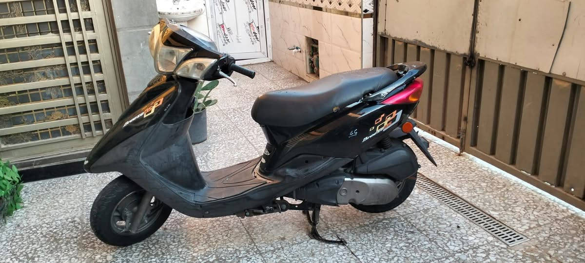 ببغاء ياباني نوزل خطين دراجه رمبه كفاله عامة مكينه مكفوله كفرات اصلي مختمات سعرها مناسب 850 نهايتها شراي يتصل ع الرقم***********
