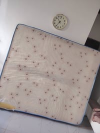 دوشك اسفنج للبيع بيشك بسيط سعر 35 بمجال 07700520781