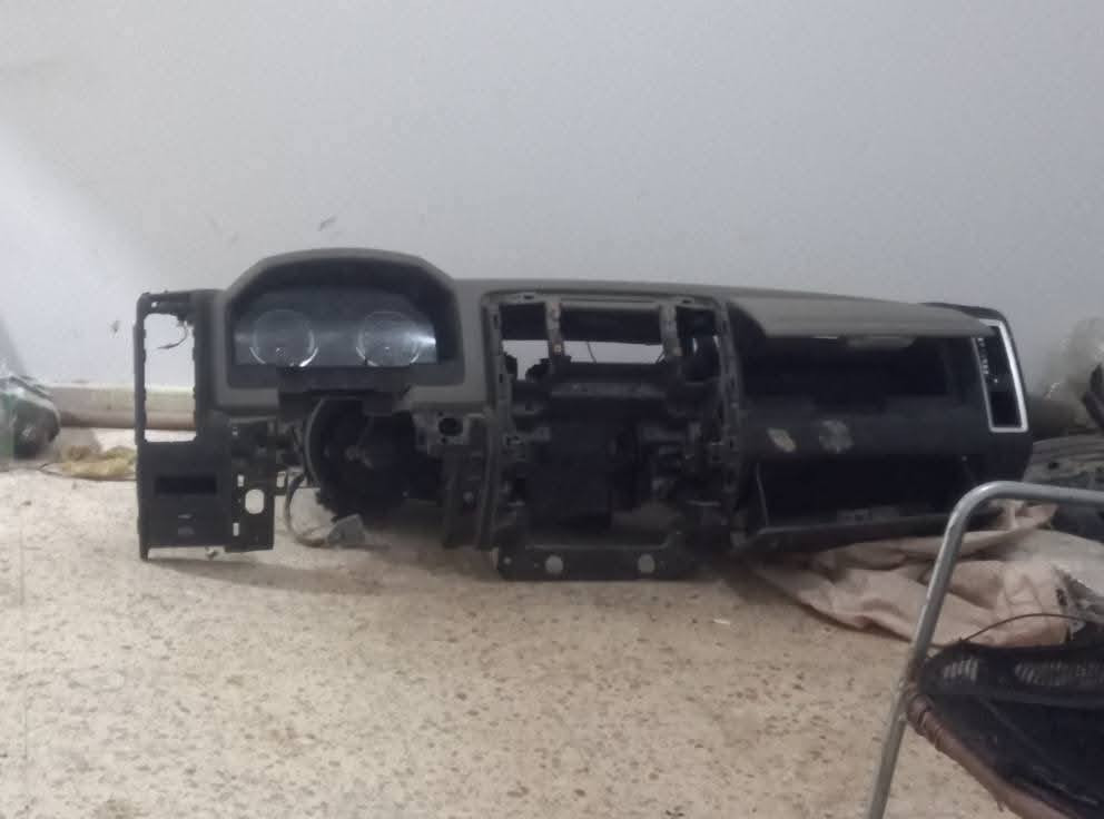 السلام عليكم ورحمة الله وبركاته
متوفر قطع غيار رام ابواب خلفييه طبلون منضومه كامله ارباق بونبه فرامل امراش كراسي ضلبرطوري هواء شباك مسحات ABs غطاء محرك سكك امراش قبينه 
0913438354


**إذا كنت صاحب هذا الإعلان وتريد حذفه لأي سبب، رجاءا أرسل رسالة إلى الدعم الفني**