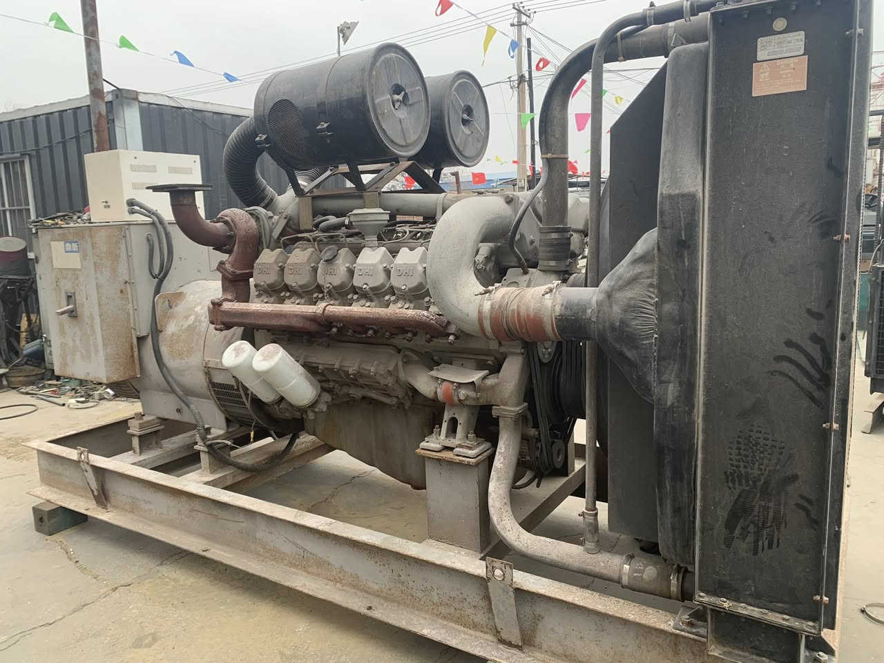 Daewoo 625Kva engine - everything original right down to every single screw


**إذا كنت صاحب هذا الإعلان وتريد حذفه لأي سبب، رجاءا أرسل رسالة إلى الدعم الفني**