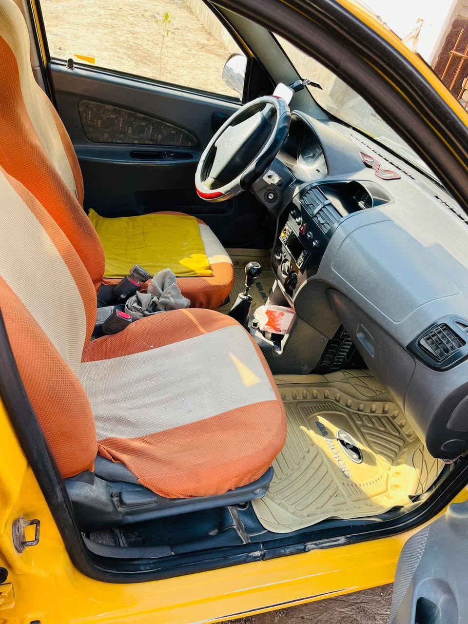 طيبه ٢٠١٥ بأسمي الديوانية التقيه الثالثة تخم تاير تبريد تدفئه كلشي ما ناقصه بيها خيط تبخير مكفولة السعر 38 وبيها مجال ***********
