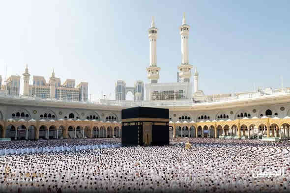 ✈️تعلن شركة البردة للحج والعمرة ✈️
            🕋 عمرة شهر رجب  🕋
             عن تسيير حلتها القادمه
السعر 1,150,000 مليون ومئة وخمسون 

1 نقل من الناصريه للمطار 
2 طيران مباشر للمدينه المنوره 

3 السكن في المدينة المركزيه 

4 السكن في مكه ابراهيم الخليل 
أو محبس الجن حسب الرغبه والاتفاق

5 الطعام ثلاث وجبات بوفيه مفتوح 

6 نقل المزارات في مكة والمدينة 

وهناك هدايه الشركه 

ملاحظه عندنا نظام التقسيط المريح جدآ 
المتعهد سجاد ظاهر العيد 
***********
***********

خدمة ضيوف الرحمن شرف لنا
