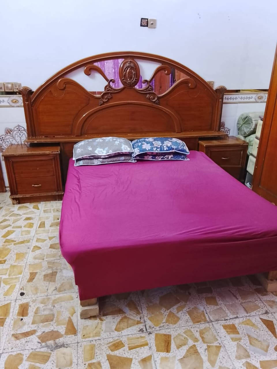 غرفه نوم سعرها 150 وبيه مجال


**إذا كنت صاحب هذا الإعلان وتريد حذفه لأي سبب، رجاءا أرسل رسالة إلى الدعم الفني**