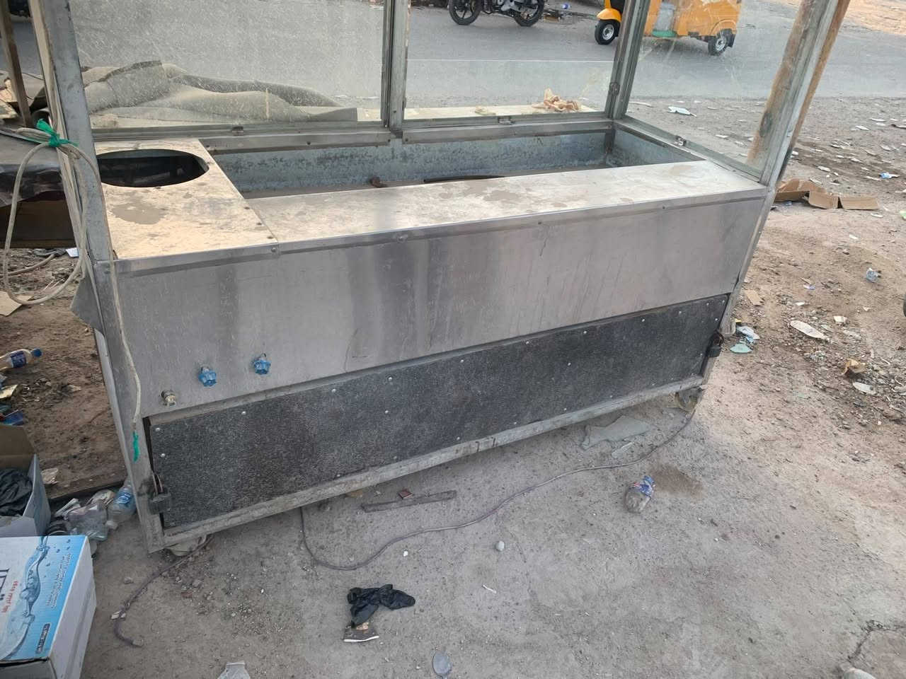 سلام عليكم عارضه حمايه وقلايه للبيع السعر 750 مكاني بغداد ***********
