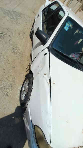 السلام عليكم 
سياره اكسيل موديل 1994 تحويل ثاني يوم 
هزه جديده 
السياره جاهزة من كل النواحي الميكانيكيه
 كير محرك تبريد كفاله 
صدر جديد قبل 3 اشهر نافظه كله 
تايرات البارحه تخم كامل جديد 
كامله مكمله متصرف عليه ربع 
بس الكشر مثل ما موضح 
السعر 5 ملايين وربع وبيه مجال وتدللون 
*********** 
مكاني بالكراده
