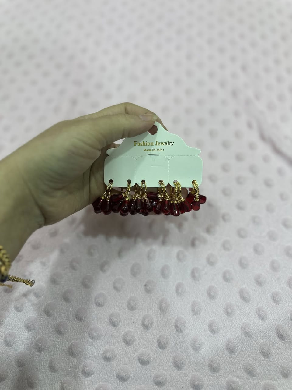 اي قطعة داخل المنشور على الف
يوجد توصيل داخل سبع البور (الف)
رقم/*********** او خاص
