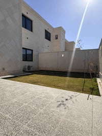 مجمع الصادق • ٢٢٠م • ٤غرف