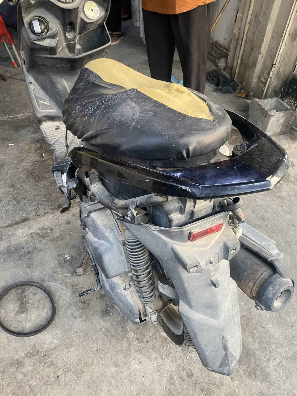 سكنز لد ابيع هاي حطه مدينت صدر شماعييه
تفيدك خابرني كوم حديد *********** 
سعر 250
