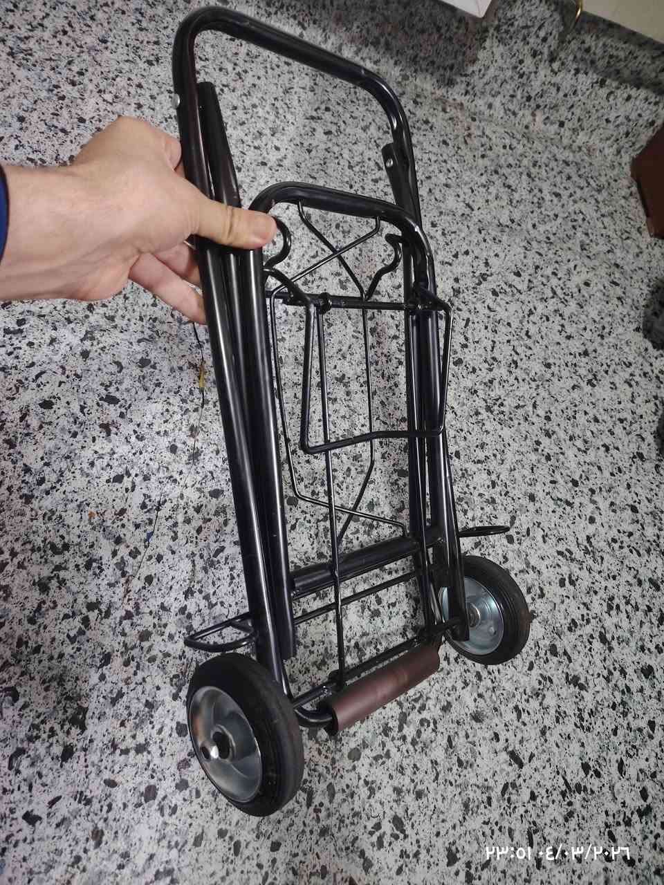 عربانة تفيد بالتخييم لنقل الأغراض للبيع
*********** واتساب / بغداد الدورة 
يوجد توصيل داخل بغداد والمحافظات ٥ الاف
